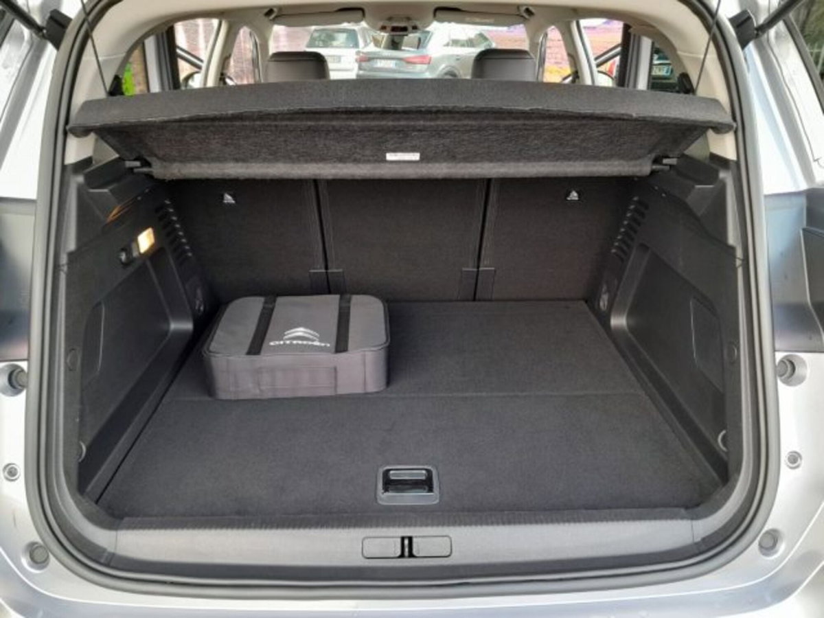 Citroen C5 Aircross Aircross Hybrid 225 E-EAT8 Shine (18)