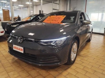 Volkswagen Golf 1.0 eTSI EVO DSG Life usata