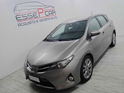 Toyota Auris 1.8 Hybrid Lounge usata
