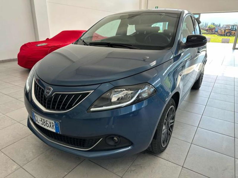 Lancia Ypsilon 1.0 FireFly 5 porte S&S Hybrid Ecochic Gold
