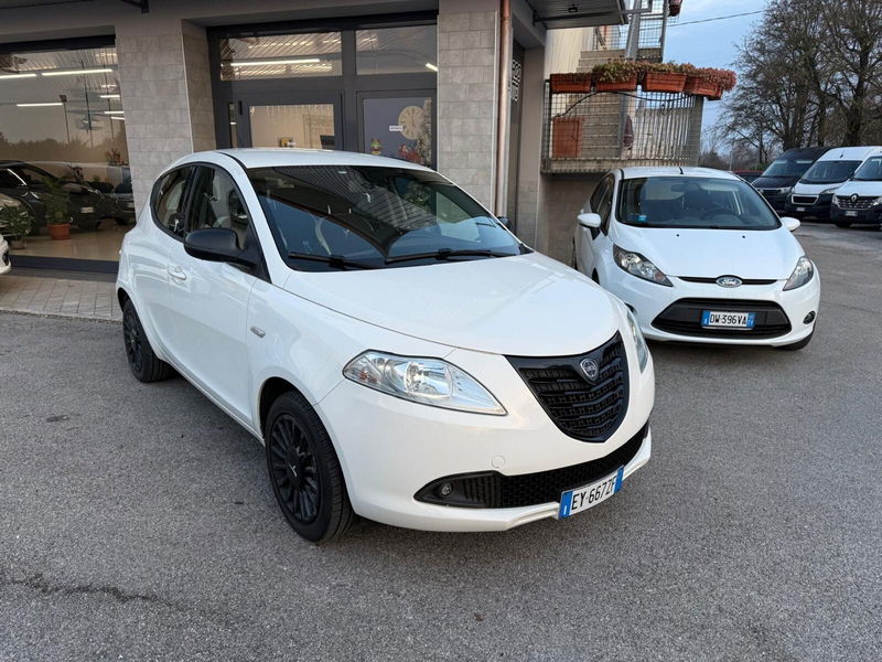 Lancia Ypsilon 1.2 69 CV 5 porte Elle