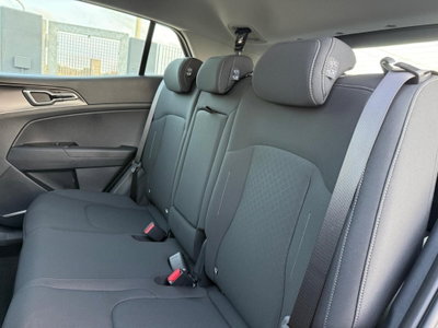 Kia Sportage 1.6 CRDi MHEV Business (15)