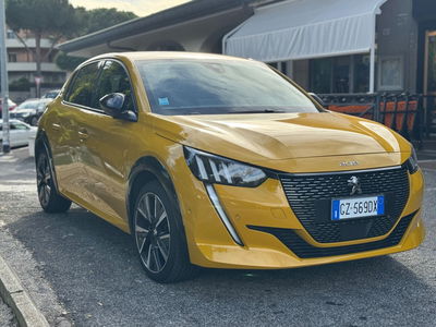 Peugeot 208 PureTech 100 Stop&Start 5 porte GT usata