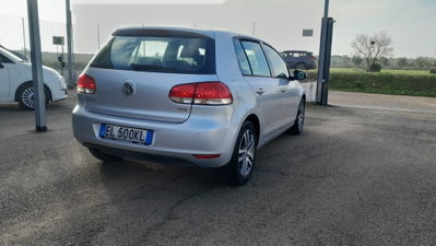 Volkswagen Golf 1.6 TDI DPF 5p. Highline (18)