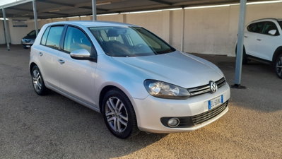 Volkswagen Golf 1.6 TDI DPF 5p. Highline (2)