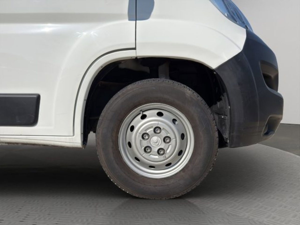 Citroen Jumper 35 cassone fisso d.cab L3 2.2 diesel 140cv S&S (17)
