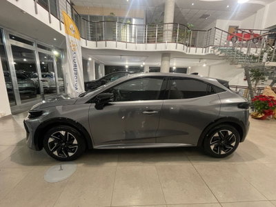 Renault Clio Full Hybrid E-Tech 145 CV 5 porte Techno (3)
