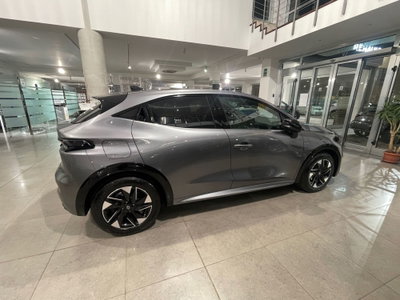 Renault Clio Full Hybrid E-Tech 145 CV 5 porte Techno (7)