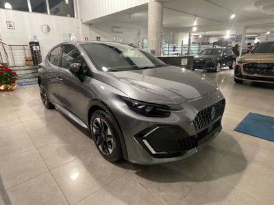 Renault Clio Full Hybrid E-Tech 145 CV 5 porte Techno (8)