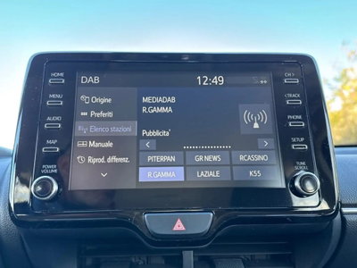 Toyota Yaris Cross 1.5 Hybrid 5p. E-CVT AWD-i Adventure (8)