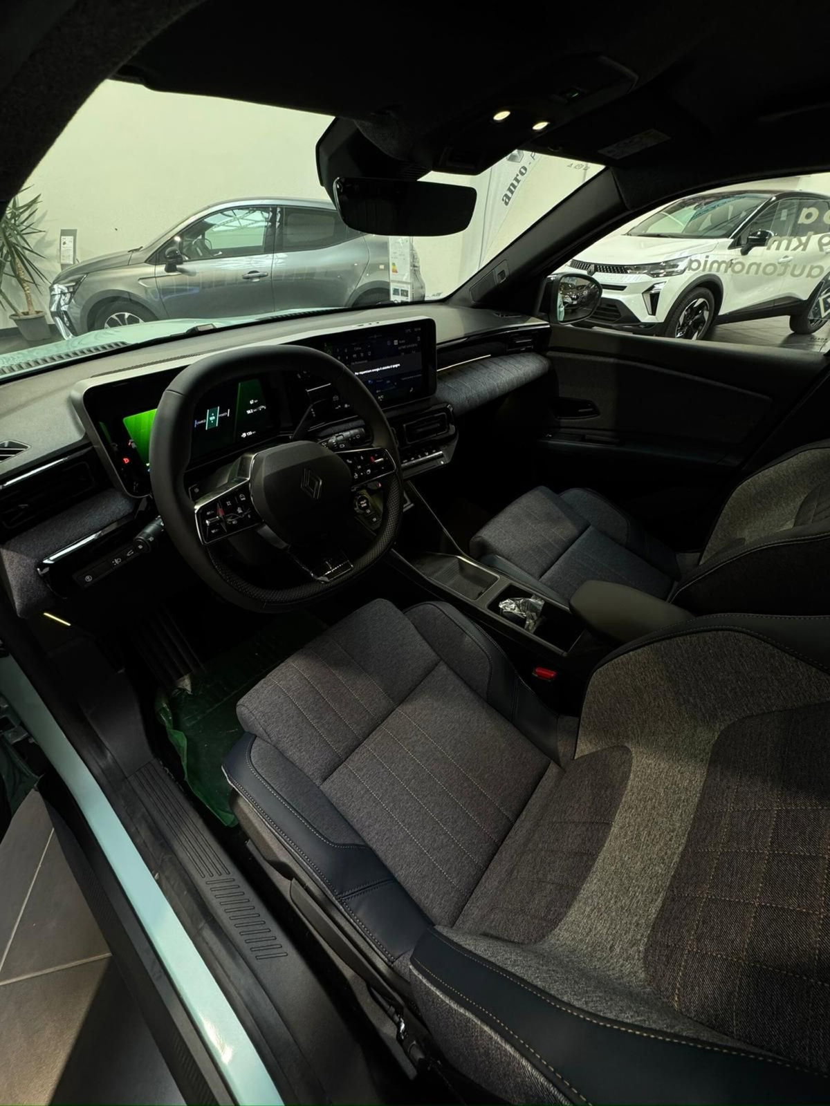 Renault Scenic E-Tech Electric Techno comfort range 170cv (6)