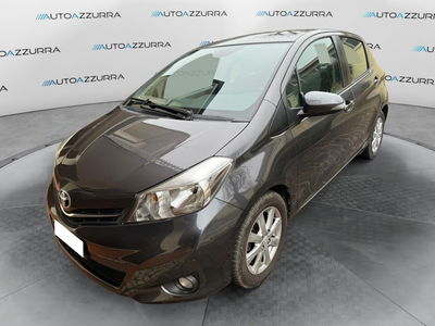 Toyota Yaris 1.3 5 porte Lounge usata