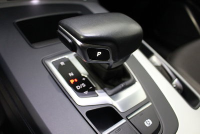 Audi Q5 35 TDI S tronic Business Advanced (14)