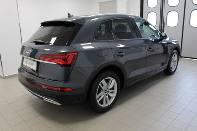 Audi Q5 35 TDI S tronic Business Advanced (4)