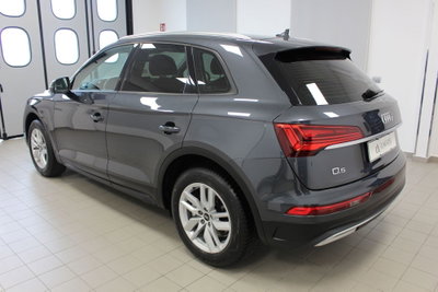 Audi Q5 35 TDI S tronic Business Advanced (6)