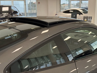 Porsche 911 Coupé Carrera 4S (11)