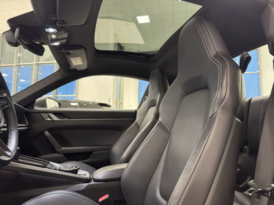 Porsche 911 Coupé Carrera 4S (14)