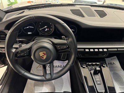Porsche 911 Coupé Carrera 4S (17)