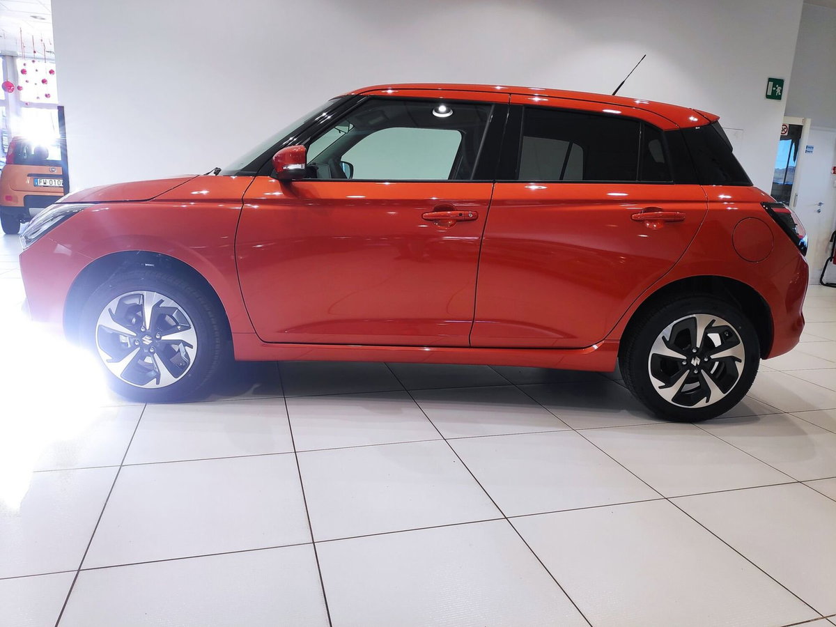 Suzuki Swift 1.2 Hybrid Cool (13)