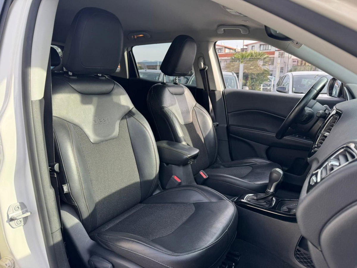 Jeep Compass 2.0 Multijet II aut. 4WD Limited (10)