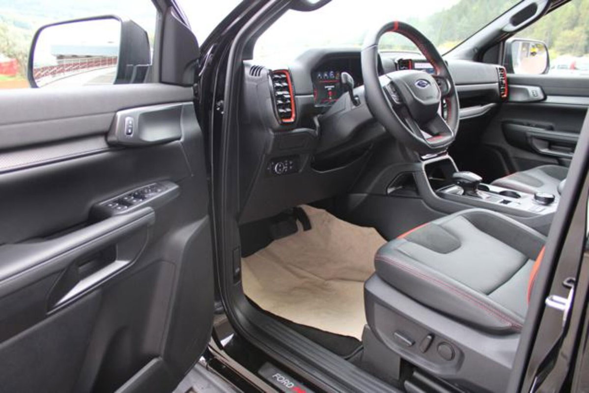 Ford Ranger Pick-up Raptor 2.0 ecoblue 210cv auto (8)