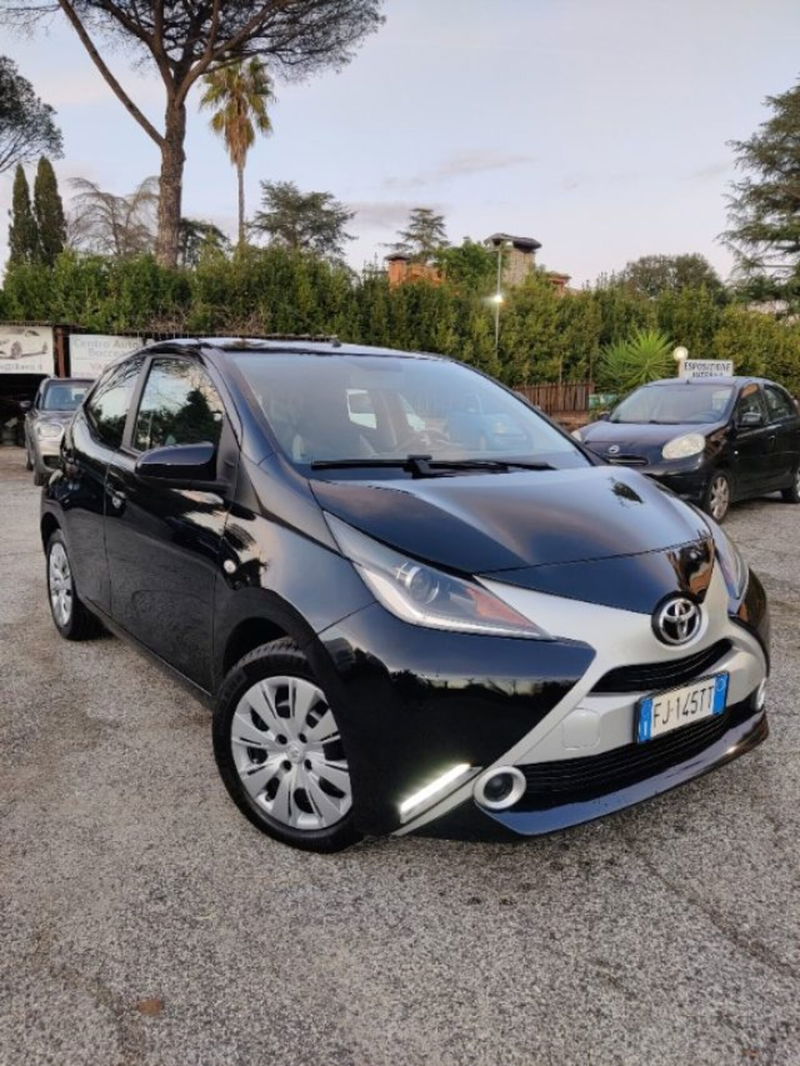 Toyota Aygo 1.0 VVT-i 69 CV 5 porte x-play