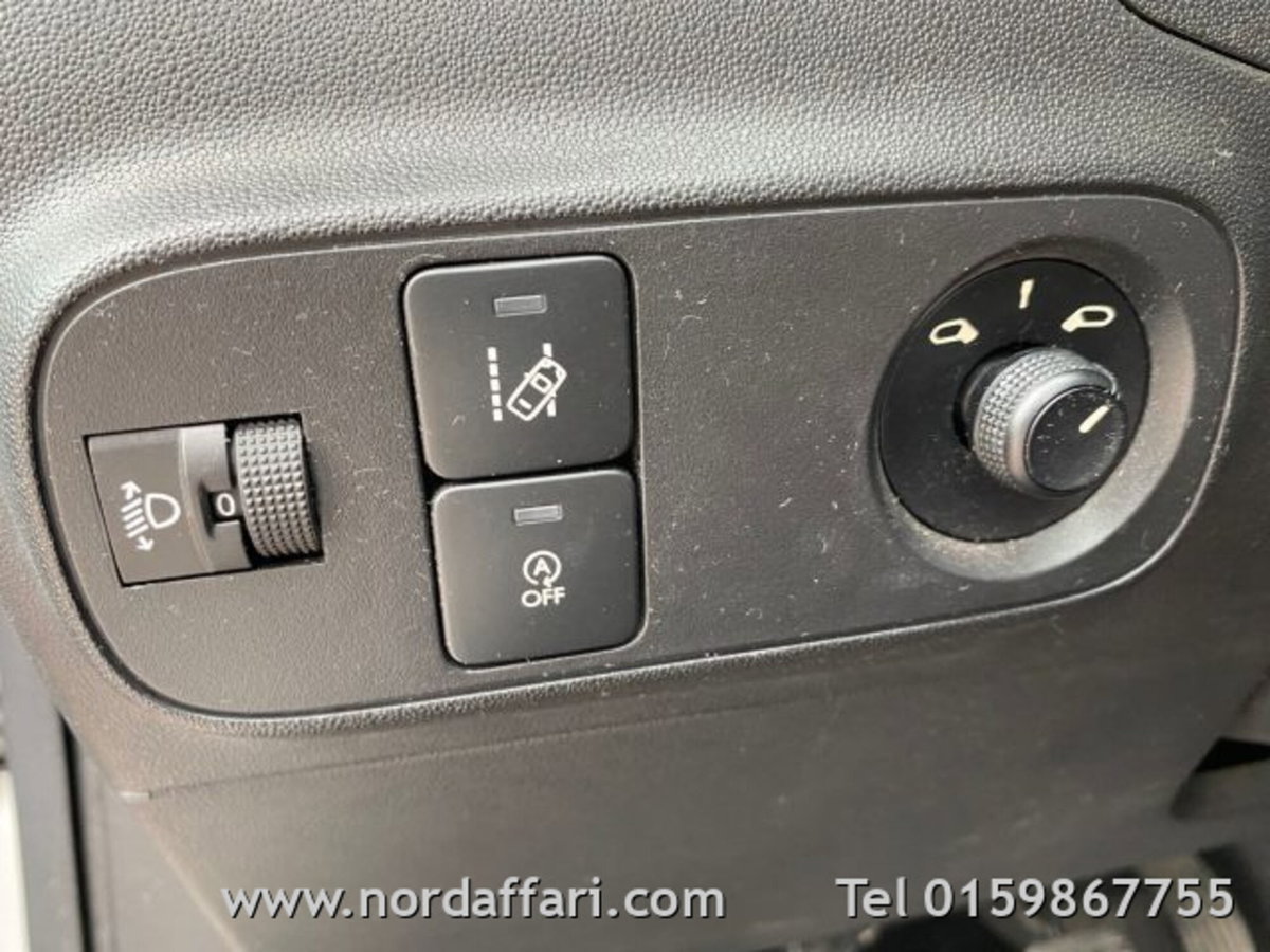 Citroen C3 Aircross PureTech 82 Feel (12)