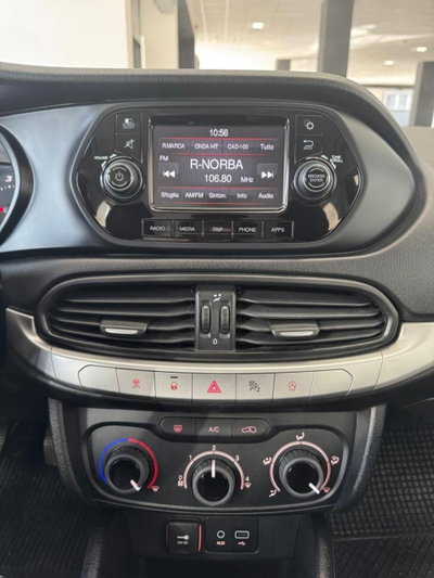 Fiat Tipo Station Wagon Tipo 1.6 Mjt S&S SW Lounge (13)