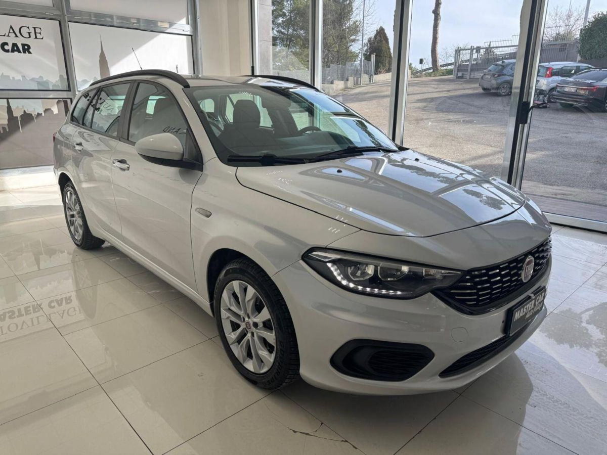 Fiat Tipo Station Wagon Tipo 1.6 Mjt S&S SW Lounge (3)