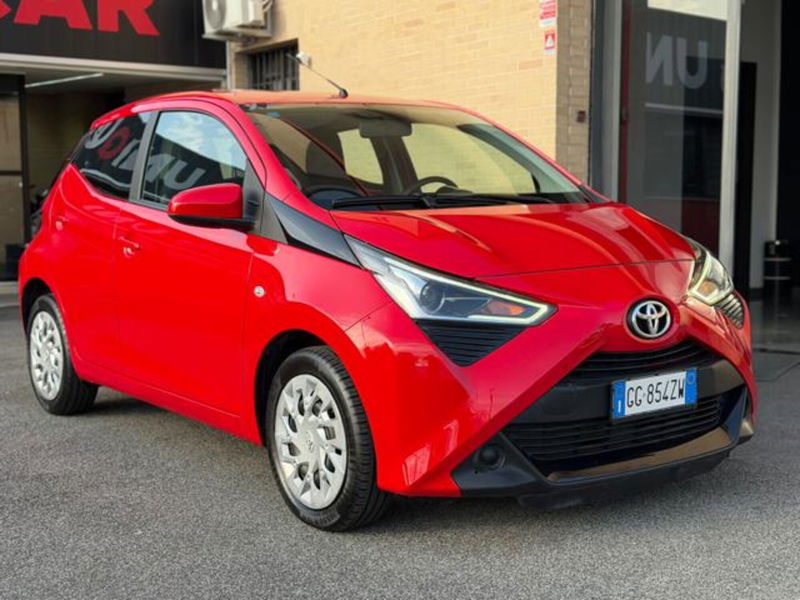 Toyota Aygo Connect 1.0 VVT-i 72 CV 5 porte x-music MMT