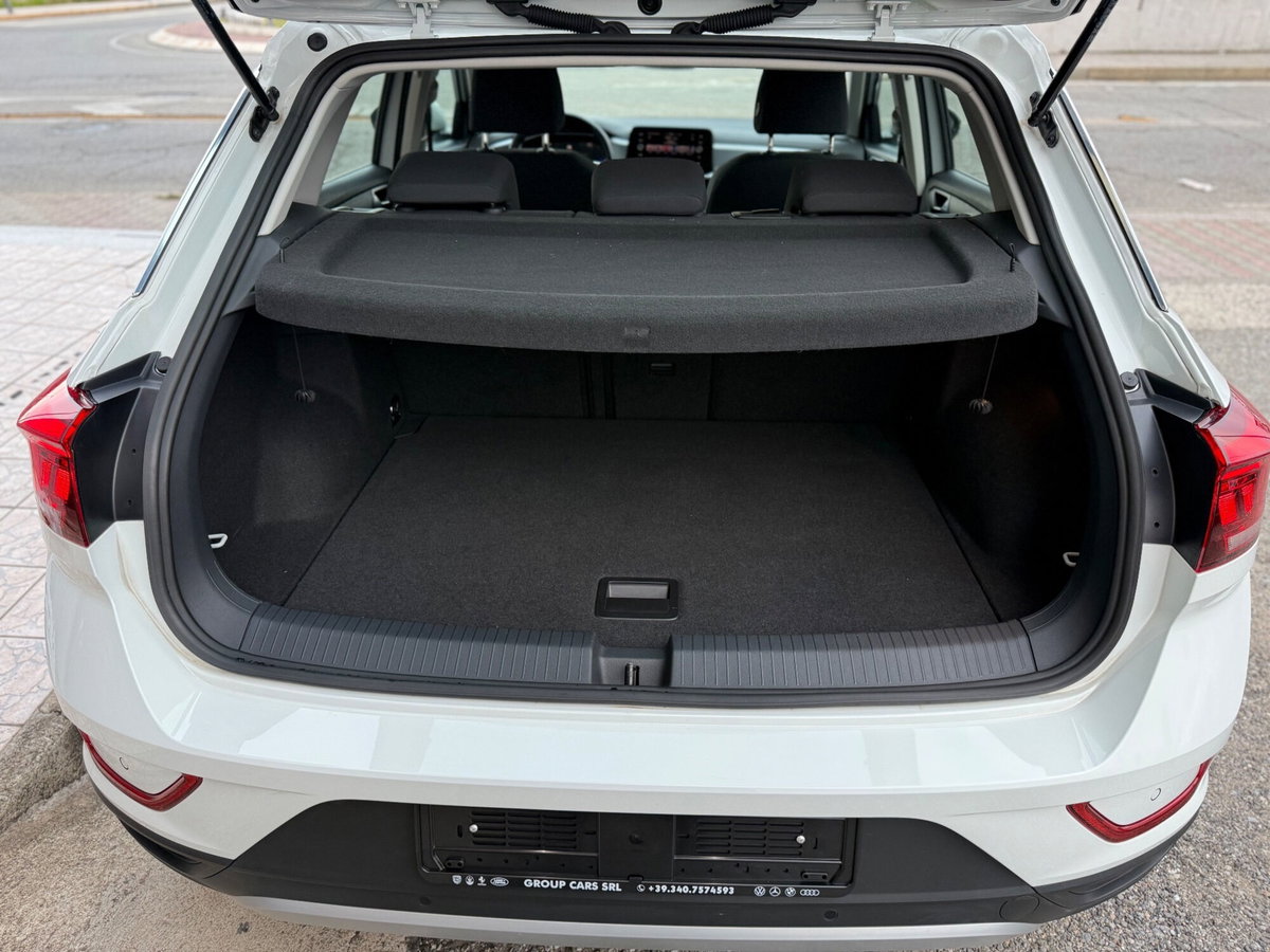 Volkswagen T-Roc 2.0 TDI SCR 150 CV DSG Style BlueMotion Technology (17)