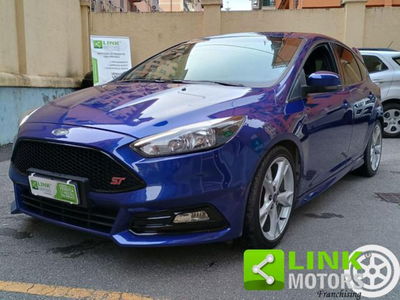 Ford Focus 1.5 TDCi 120 CV Start&Stop Powershift ST Line usata