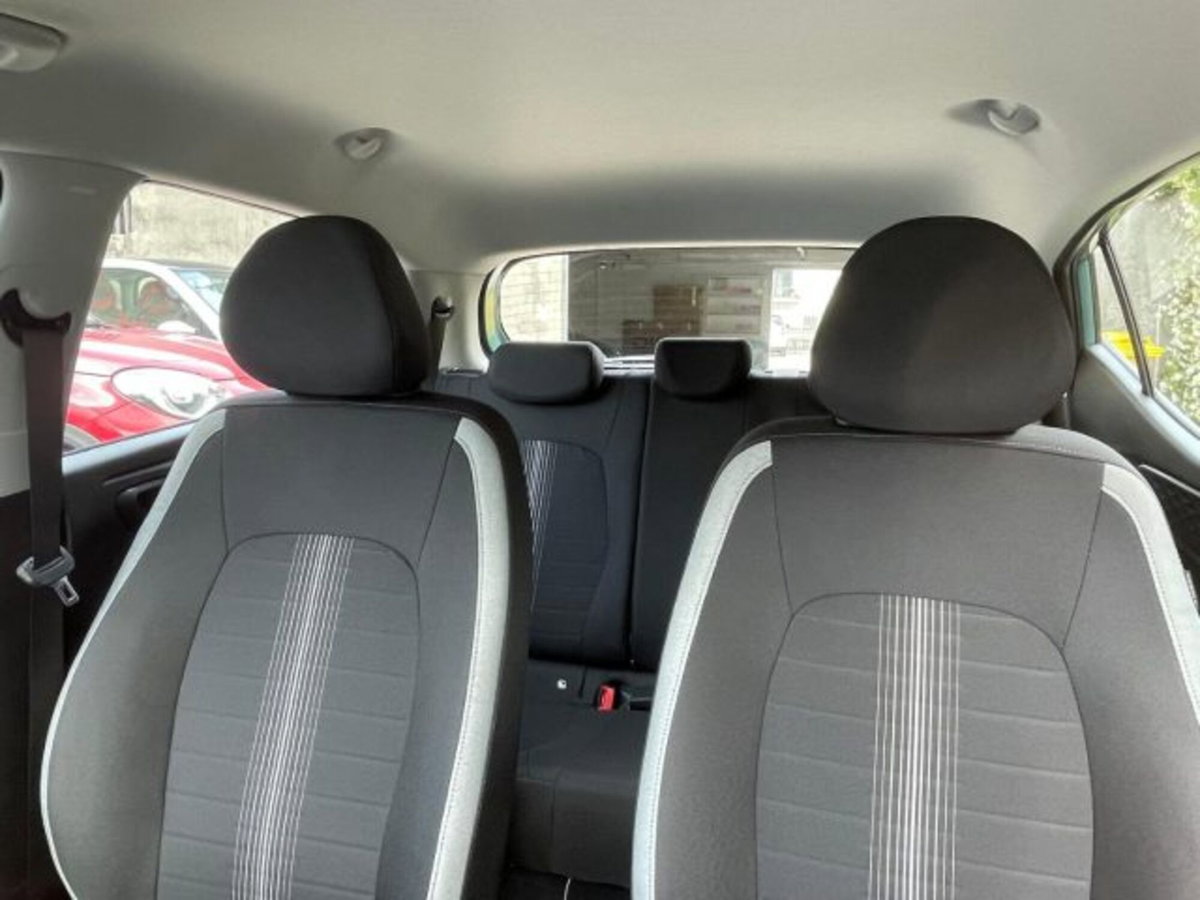 Hyundai i10 1.0 econext Gpl Connectline (13)