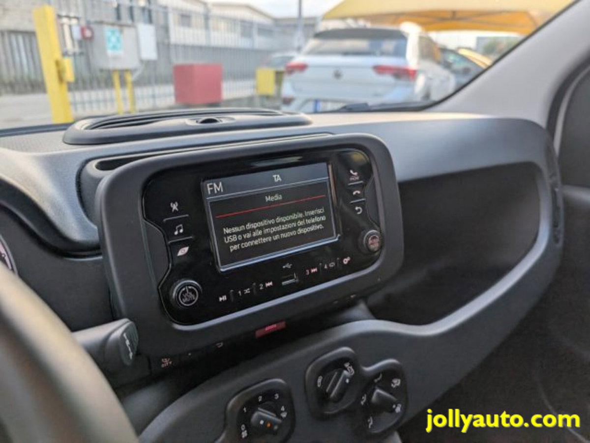 Fiat Panda 1.0 firefly hybrid s&s 70cv 5p.ti (14)