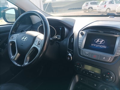 Hyundai ix35 1.7 CRDi 2WD Xpossible (8)