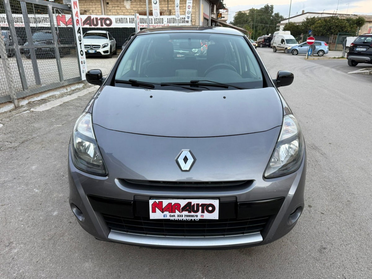 Renault Clio 1.2 16V 5 porte Confort (3)