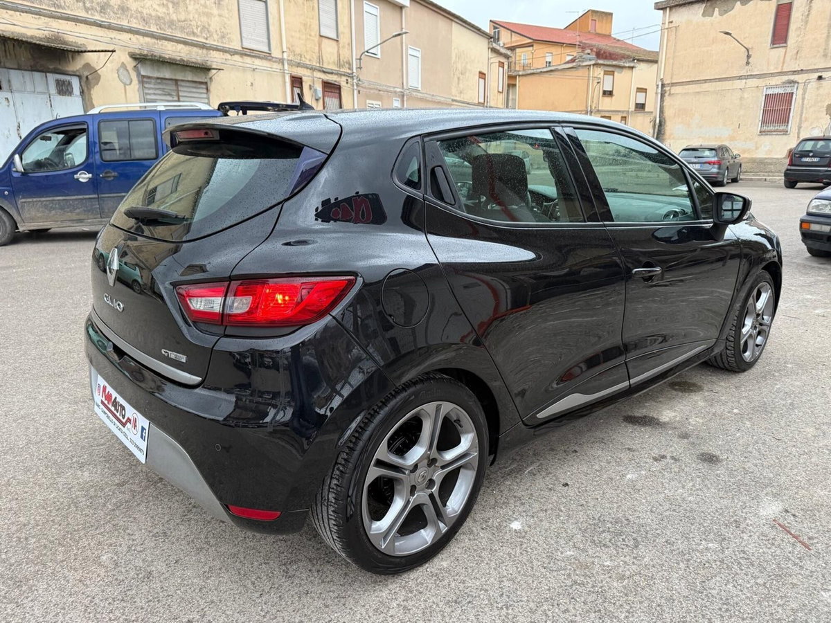Renault Clio Sporter 1.2 TCe 120CV EDC GT (5)