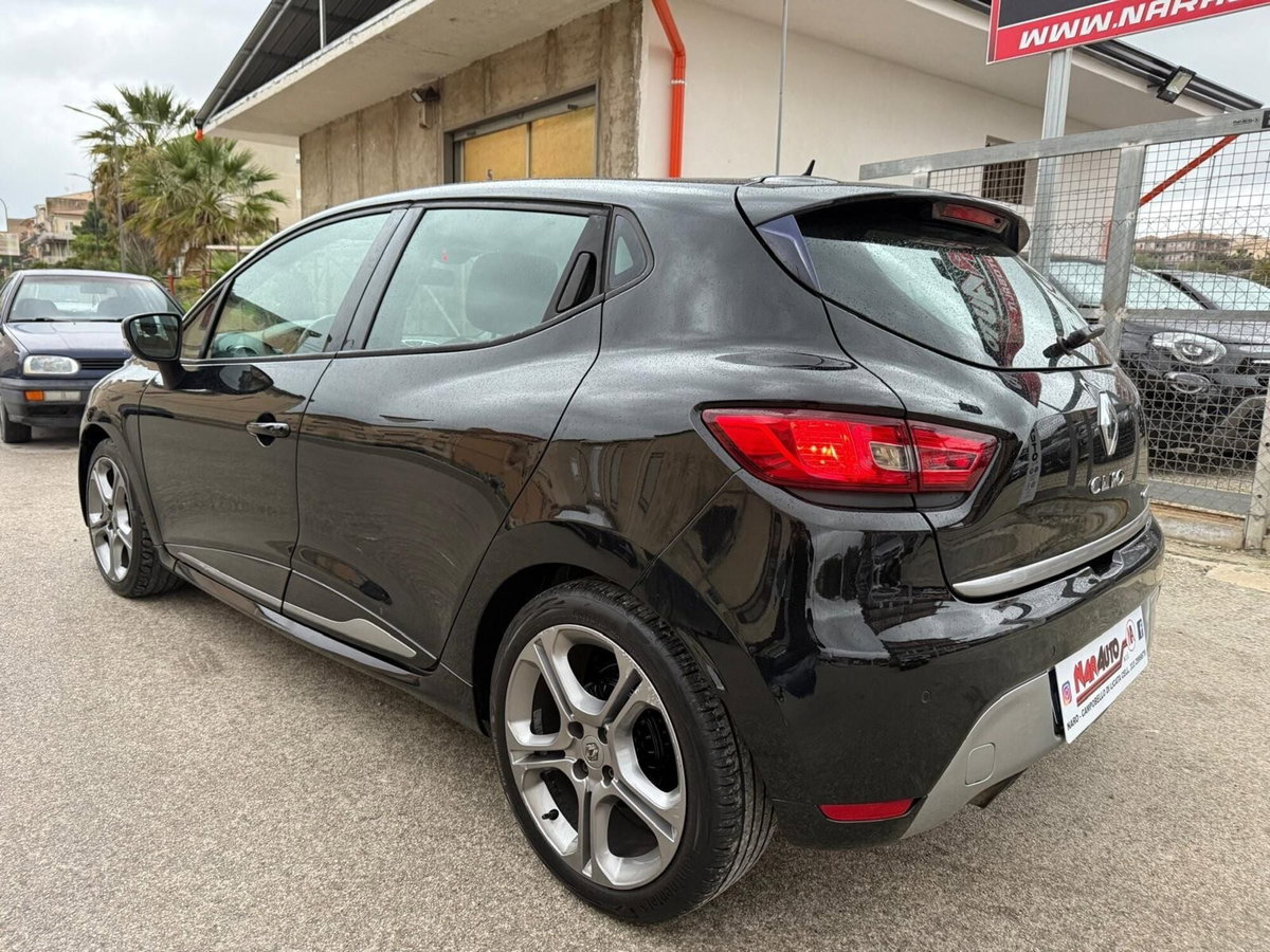 Renault Clio Sporter 1.2 TCe 120CV EDC GT (7)