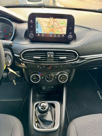 Fiat Tipo Station Wagon Tipo 1.3 Mjt S&S SW Business (14)