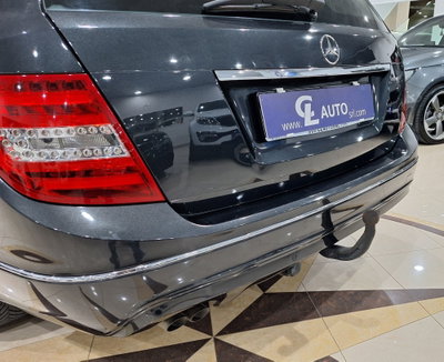 Mercedes-Benz Classe C Station Wagon 200 CDI BlueEFFICIENCY Avantgarde (9)
