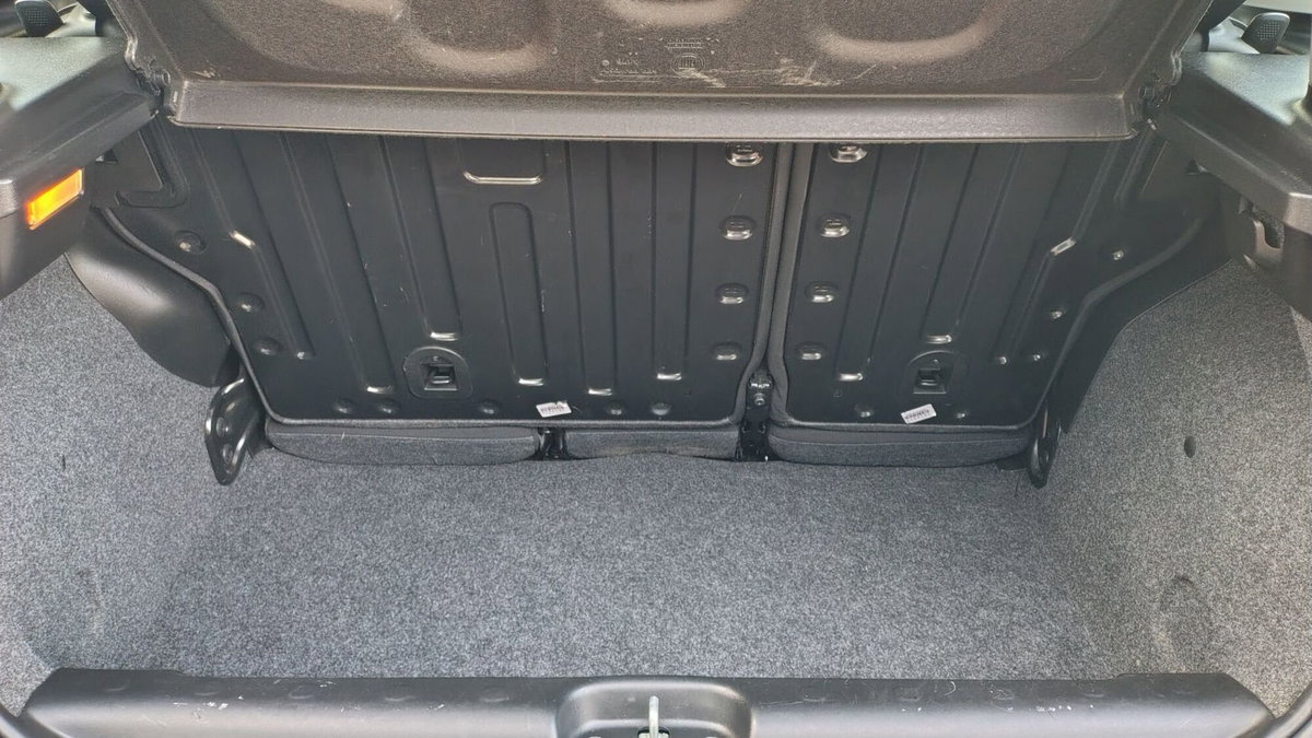 Fiat Panda 1.0 FireFly S&S Hybrid City Cross (10)