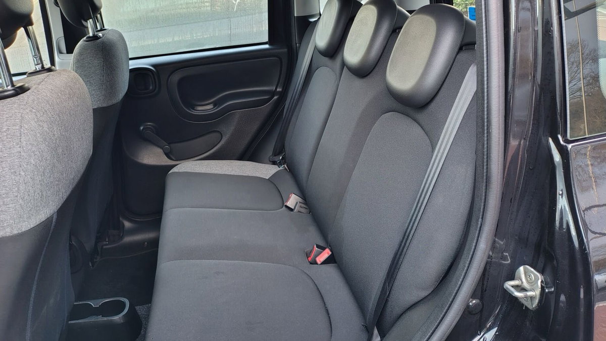 Fiat Panda 1.0 FireFly S&S Hybrid City Cross (9)
