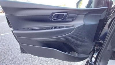 Hyundai i20 1.0 T-GDI 48V iMT ConnectLine (15)