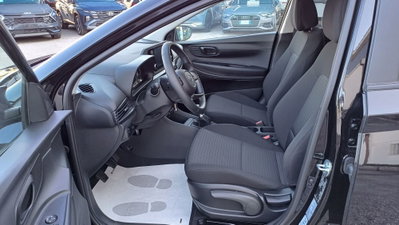 Hyundai i20 1.0 T-GDI 48V iMT ConnectLine (3)