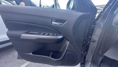 Suzuki Vitara 1.4 Hybrid Easy Cool (16)