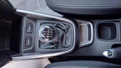 Suzuki Vitara 1.4 Hybrid Easy Cool (9)