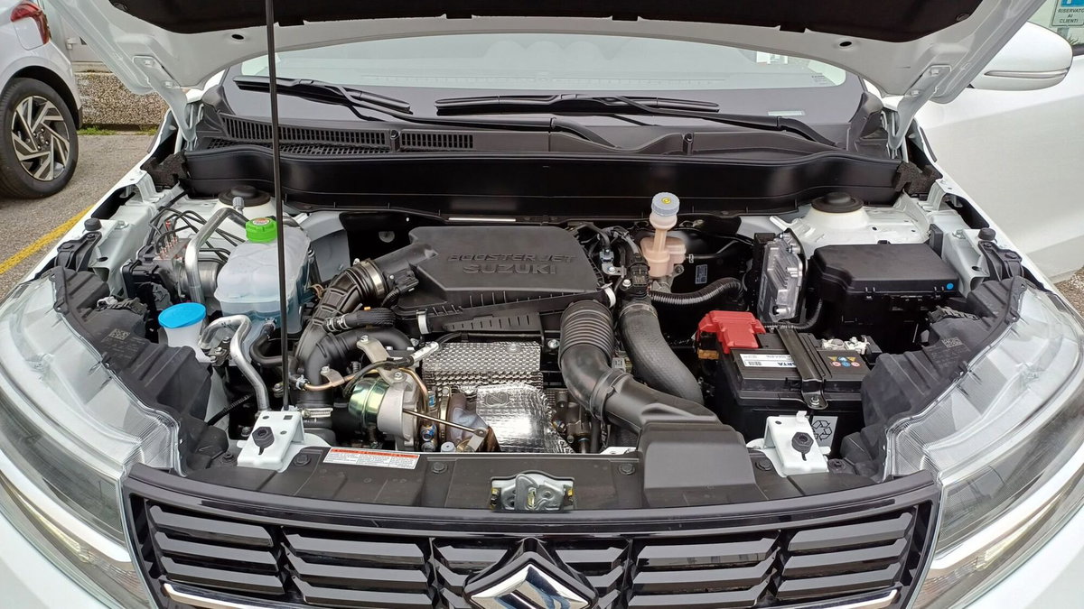 Suzuki Vitara 1.4 Hybrid 4WD AllGrip Easy Top (16)