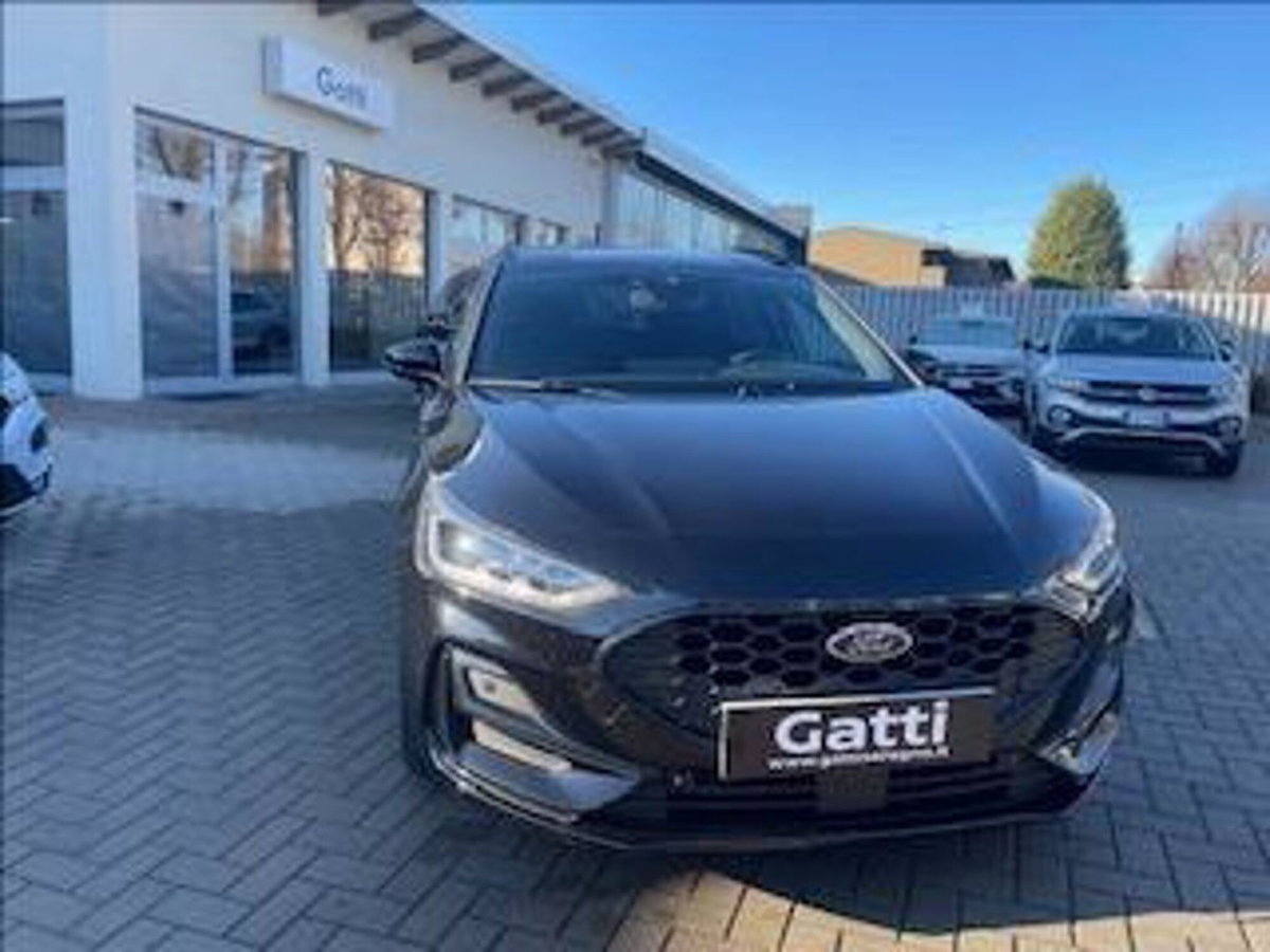 Ford Focus Station Wagon 1.0 EcoBoost Hybrid 155 CV SW ST-Line (7)