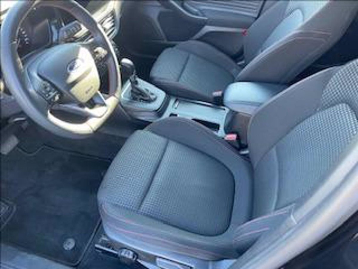 Ford Focus Station Wagon 1.0 EcoBoost Hybrid 155 CV SW ST-Line (8)