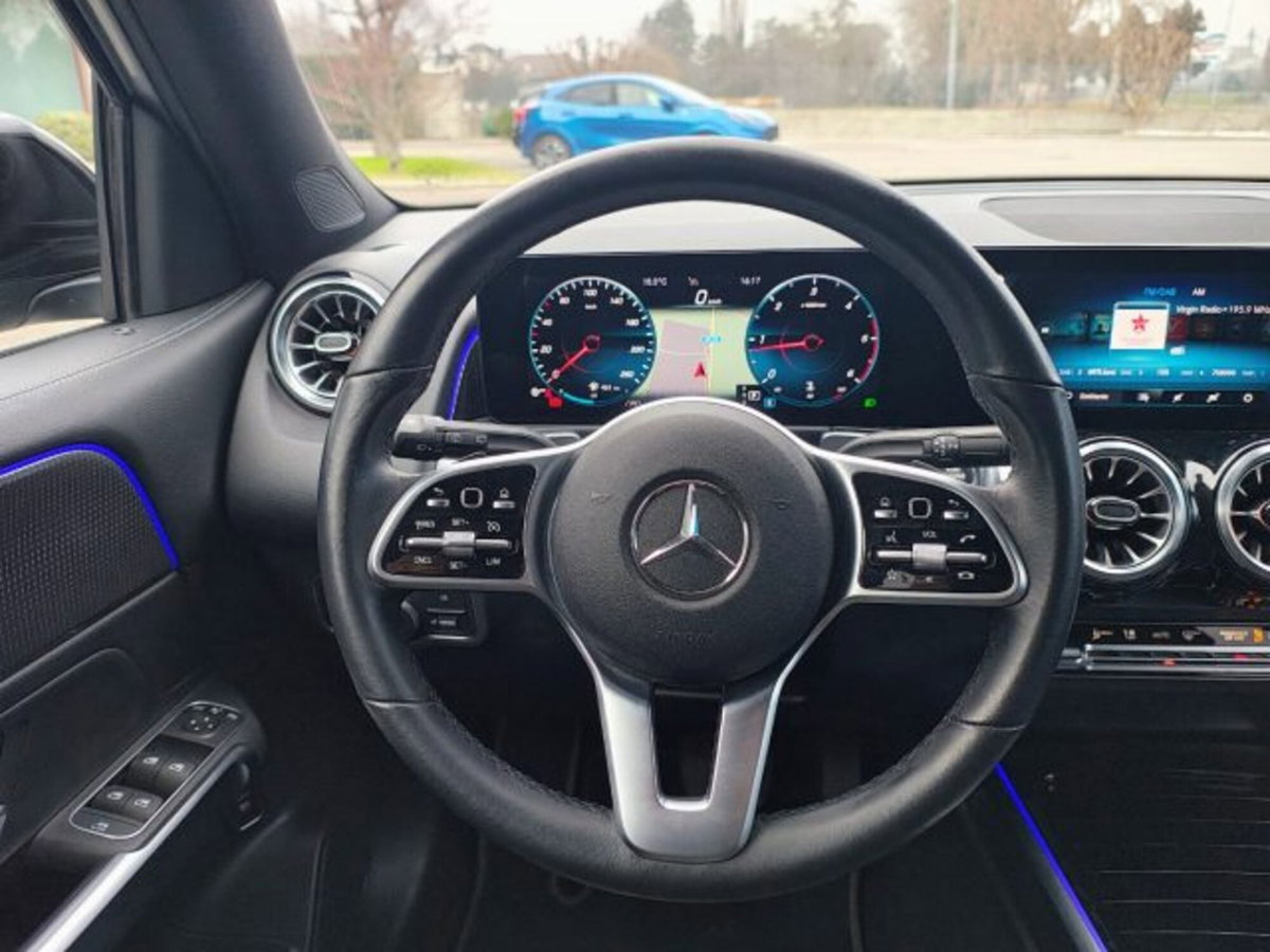 Mercedes-Benz GLB 200 d Automatic Sport Plus (13)